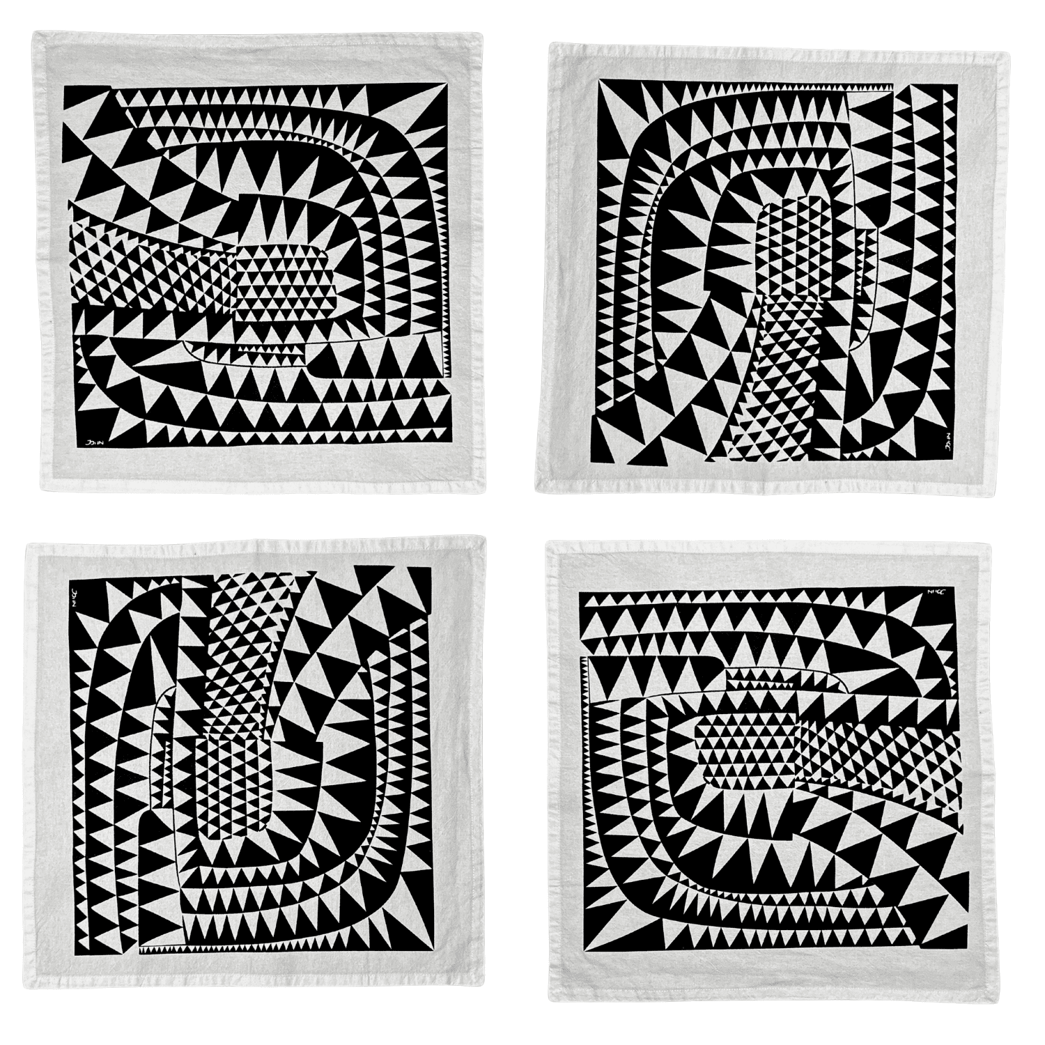 Triangle Brick Road - Napkins - Set of 4 - black - The Dolphin Studio