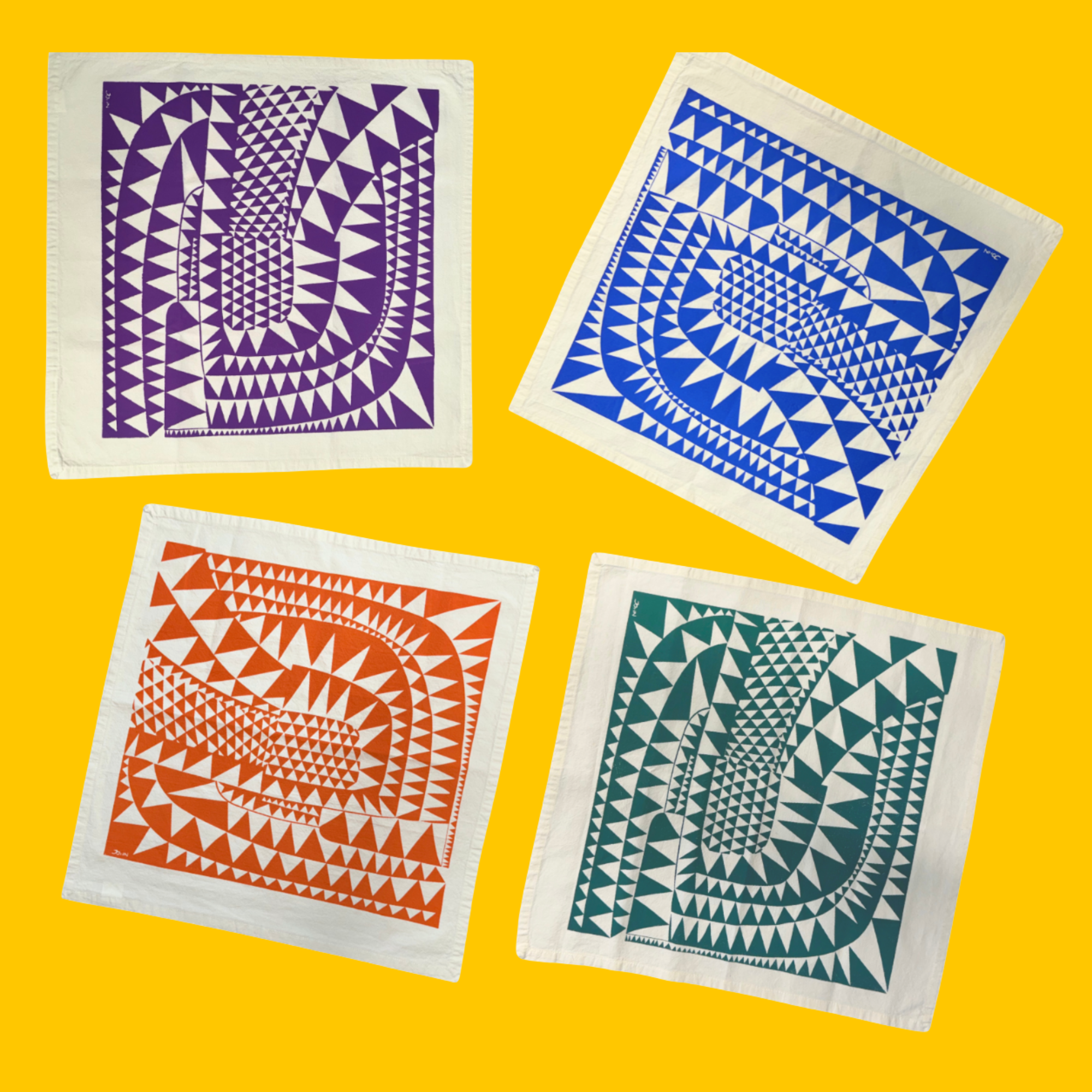 Triangle Brick Road - Napkins - Set of 4 -