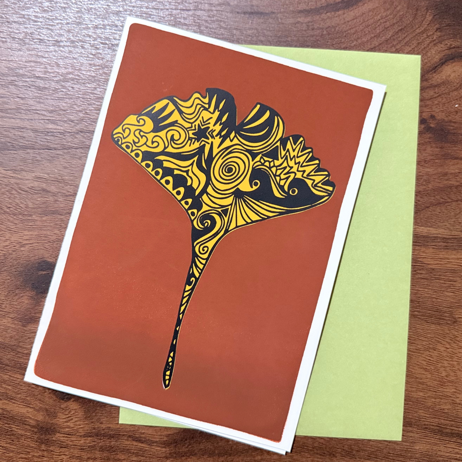 Brown Ginkgo Leave (Single)